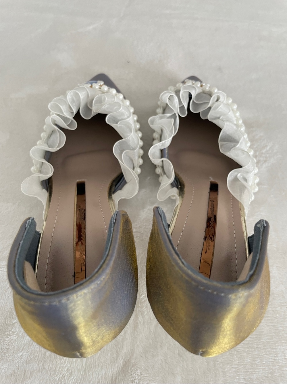 Elegant Blue Satin Pearl &
Ruffle Kitten Heel
D'Orsay Pumps Women's
Size 8.5 - Picture 15 of 17